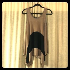 Green Envelope Sleeveless Tunic ⭐️